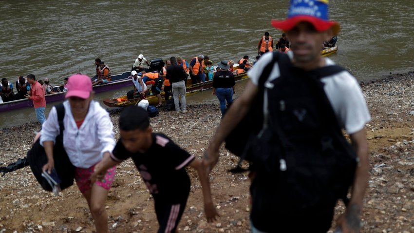 Flujo de migrantes que entran a Panamá por la selva del Darién cae un 96%, hasta los 2.637